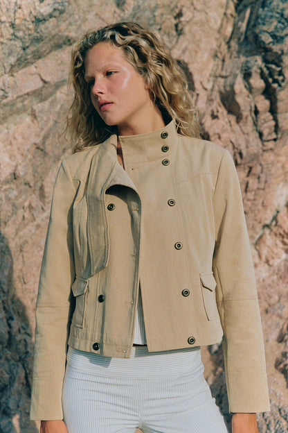High-Collar Pocket Jacket